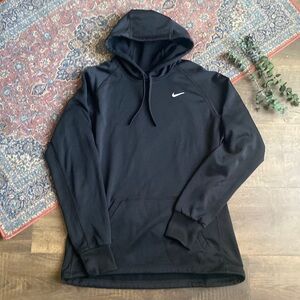 Women’s Nike Therma-Fit Black Hoodie – Size Medium